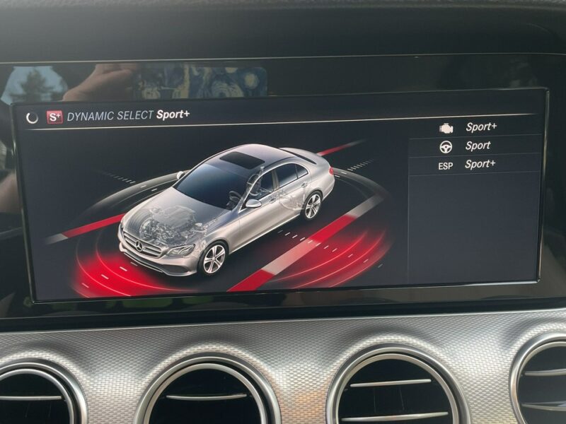 Mercedes E 220 220D 195KM 4Matic - Burmester Full Led Kamery 360 Martwe Pole W213 (2016-)