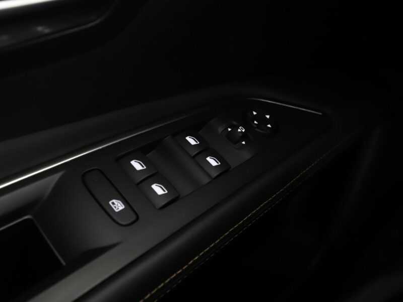 Peugeot 3008 automat full LED skóra panorama navi virtual cocpit II (2016-)