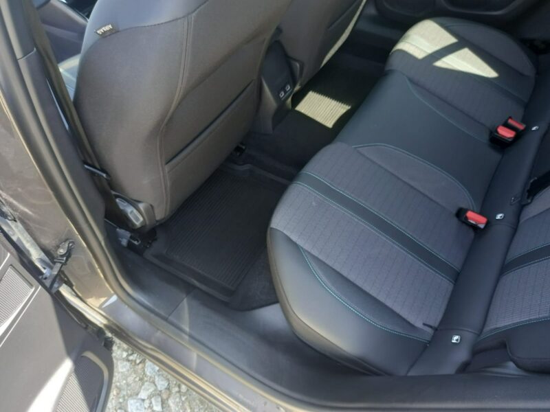 Peugeot 2008 II (2019-)