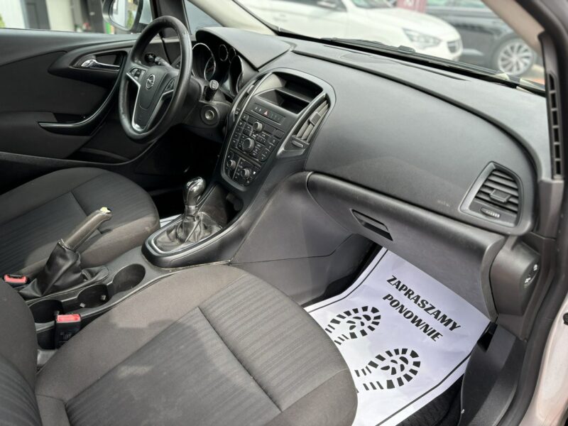 Opel Astra Gwarancja, Benzyna, Klima, Drugie koła J (2009-2019)