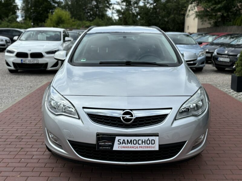 Opel Astra Gwarancja, Benzyna, Klima, Drugie koła J (2009-2019)
