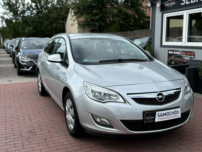 Opel Astra Gwarancja, Benzyna, Klima, Drugie koła J (2009-2019)