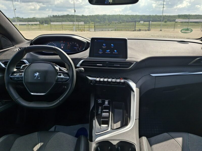 Peugeot 3008 II (2016-)