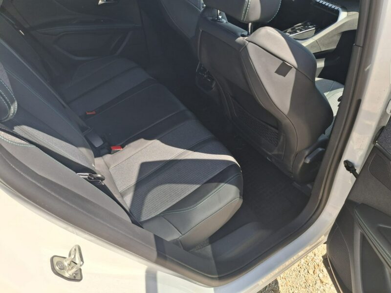 Peugeot 3008 II (2016-)