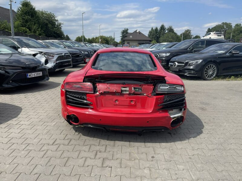 Audi R8 Quattro V8 Redign Selection 430KM