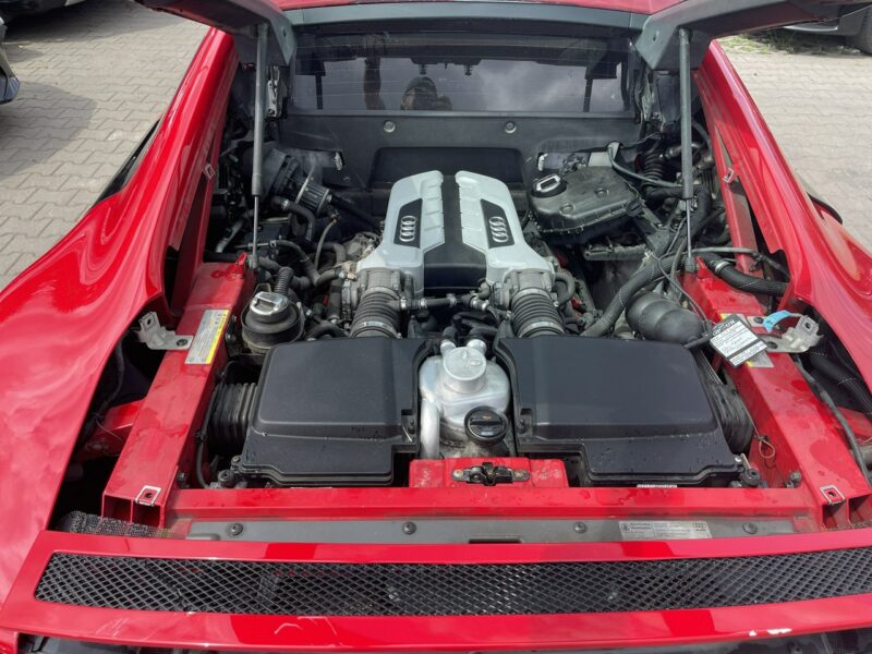 Audi R8 Quattro V8 Redign Selection 430KM