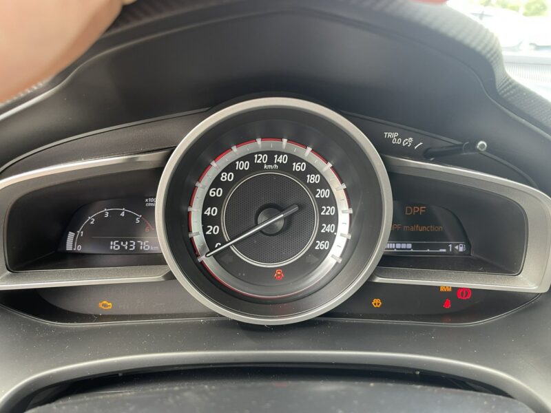 Mazda 3 Klimatronik Podgrzewanie Kamera III (2013-)