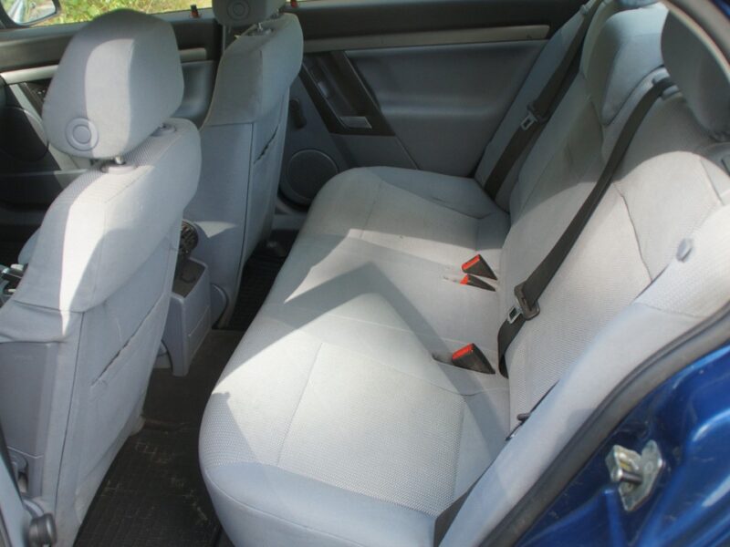Opel Vectra Opel Vectra 1.8 Benz+LPG * Audio Pioneer * ALU * KLIMA * 2 kpl. opon C (2002-2008)