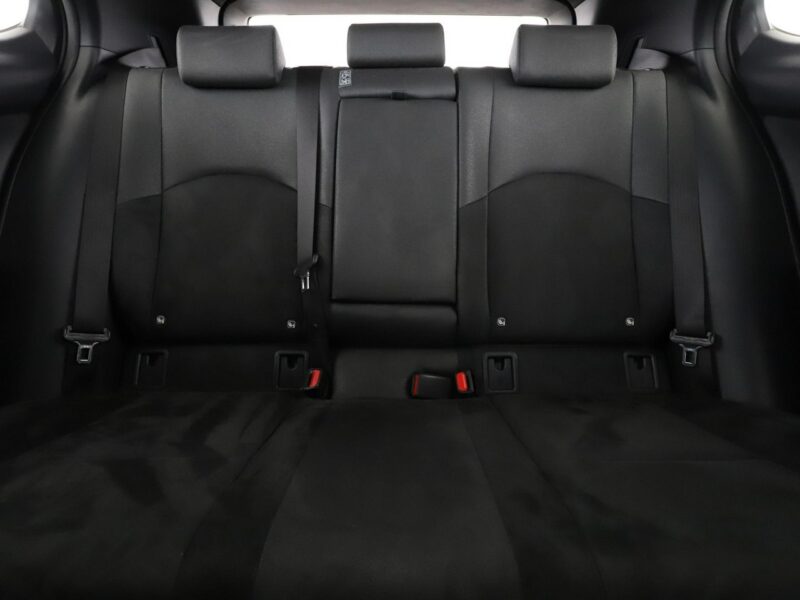 Lexus UX Executive Line alcantara navi ACC LED PDC-kamera