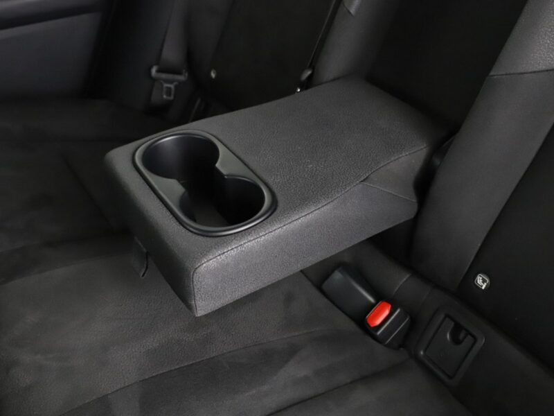 Lexus UX Executive Line alcantara navi ACC LED PDC-kamera