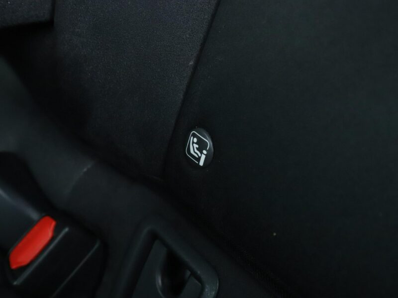 Lexus UX Executive Line alcantara navi ACC LED PDC-kamera