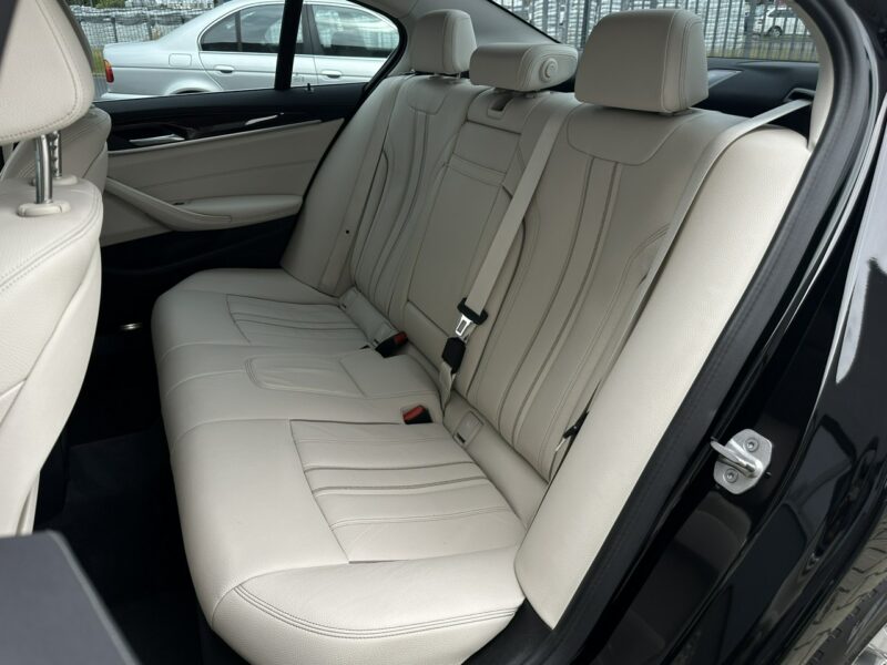 BMW 520 xDrive, 190KM, FV-23%, Fotele sportowe, Kamera cofania, Salon PL G30/G31 (2017-2023)