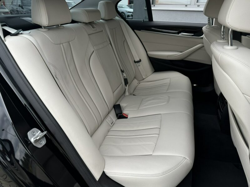 BMW 520 xDrive, 190KM, FV-23%, Fotele sportowe, Kamera cofania, Salon PL G30/G31 (2017-2023)