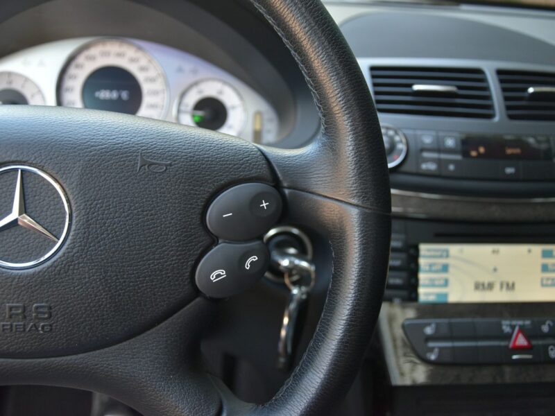 Mercedes E 280 Avantgarde E 280CDi 190KM 2006r. Xenon Skóra NAV niski przebieg 109tkm W211 (2002-2009)