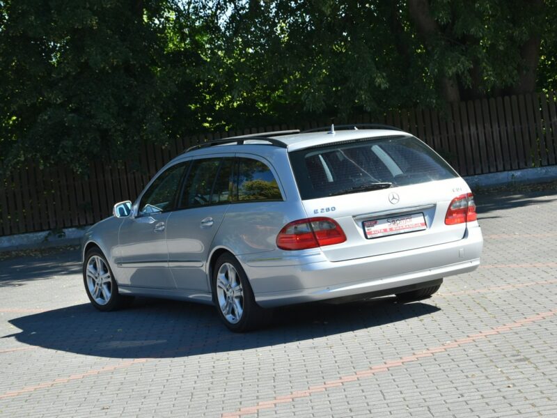 Mercedes E 280 Avantgarde E 280CDi 190KM 2006r. Xenon Skóra NAV niski przebieg 109tkm W211 (2002-2009)