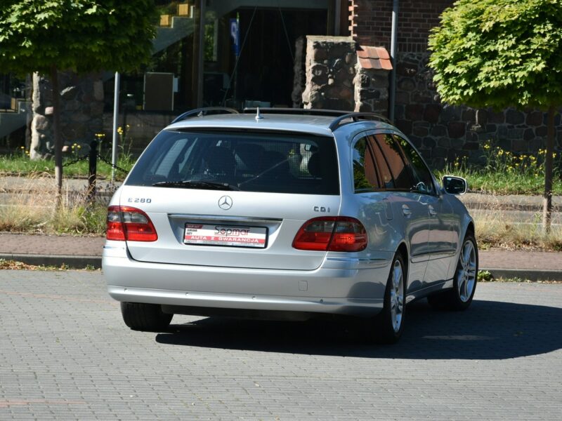 Mercedes E 280 Avantgarde E 280CDi 190KM 2006r. Xenon Skóra NAV niski przebieg 109tkm W211 (2002-2009)