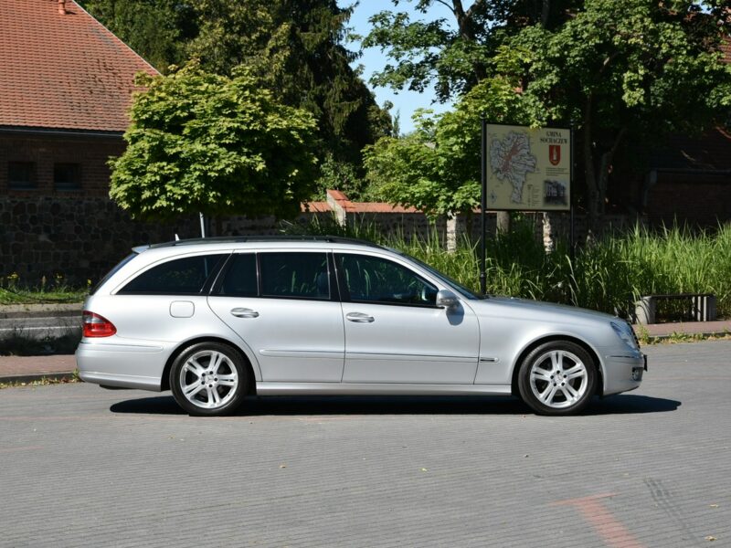Mercedes E 280 Avantgarde E 280CDi 190KM 2006r. Xenon Skóra NAV niski przebieg 109tkm W211 (2002-2009)