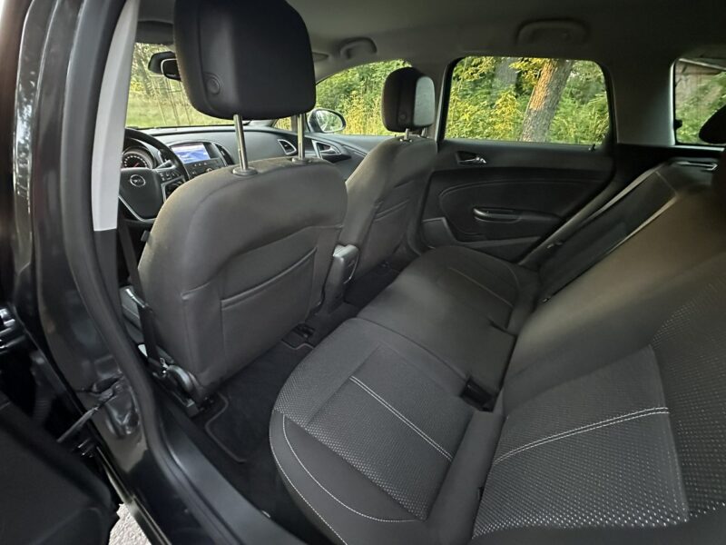 Opel Astra COSMO Sport Tourer 2,0 CDTI 165KM 2013r. Xenon LED Navi Alu18 FULL J (2009-2019)