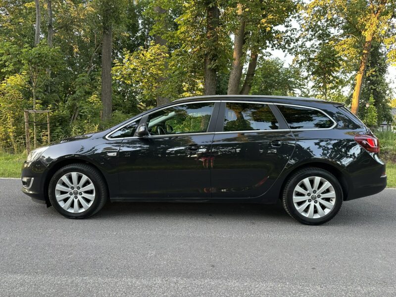 Opel Astra COSMO Sport Tourer 2,0 CDTI 165KM 2013r. Xenon LED Navi Alu18 FULL J (2009-2019)