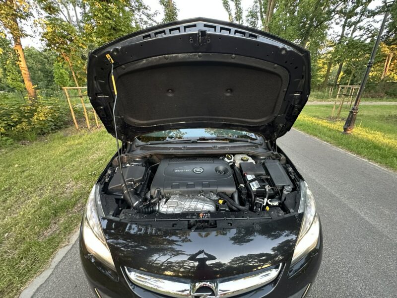 Opel Astra COSMO Sport Tourer 2,0 CDTI 165KM 2013r. Xenon LED Navi Alu18 FULL J (2009-2019)