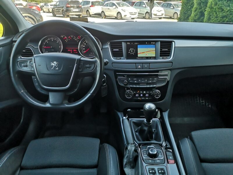 Peugeot 508 2.0HDI 140KM Klimatronik Navi Solar ALU 17 Ledy Serwis Gwarancja I (2010-2018)