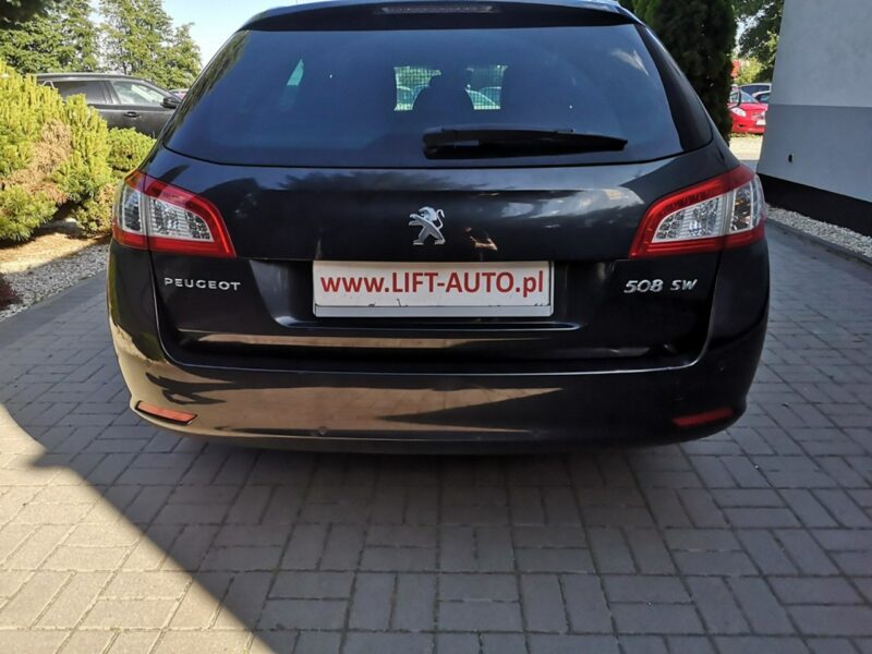 Peugeot 508 2.0HDI 140KM Klimatronik Navi Solar ALU 17 Ledy Serwis Gwarancja I (2010-2018)