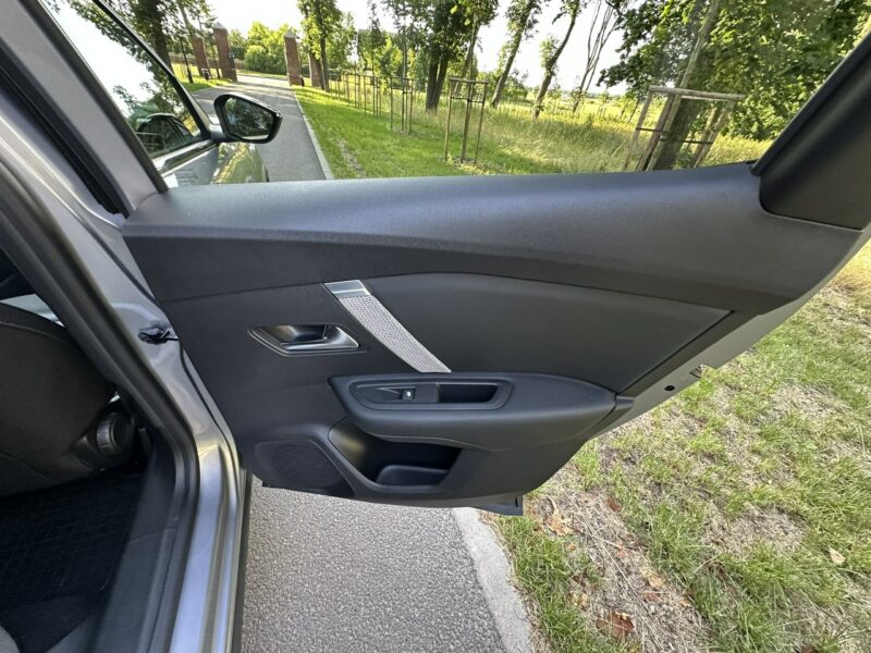 Citroen C4 1.5 BlueHDi 2022 Navi Full Led Alu 18 Kamera Salon PL Stan Jak Nowy III (2020-)