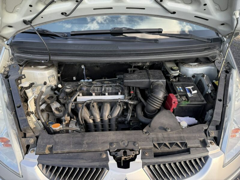 Mitsubishi Colt 1,3 benzyna zarejestrowany Z30 (2004-2012)
