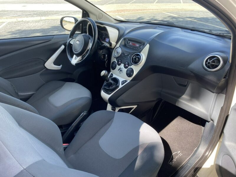 Ford KA Ford KA Zarejestrowany Climtronic Mały przebieg II (2008-)