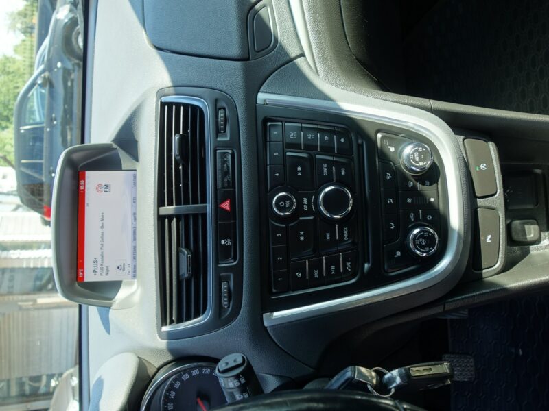 Opel Mokka Opel Mokka 1.4 benzyna 140km 116 tyś przebiegu ksenon kamera pół skóry I (2012-2019)