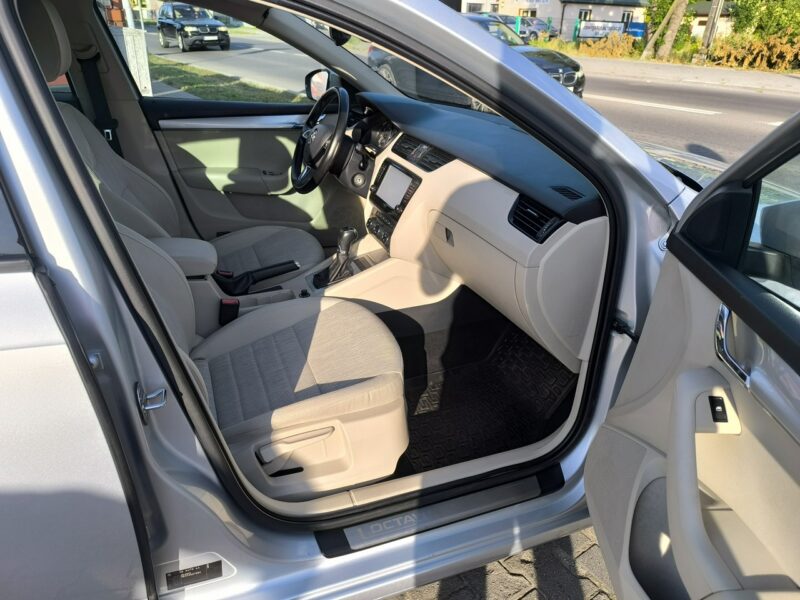 Škoda Octavia 1.4TSi 150KM Automat Navi Kamera BiXenon Salon Polska III (2013-)
