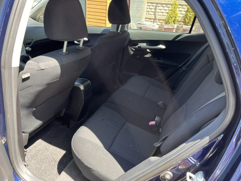 Toyota Auris 1.6 Xenon Climatronic Alu Tempomat El szyby Stan BDB BEzwypadk Opłacon I (2006-2012)