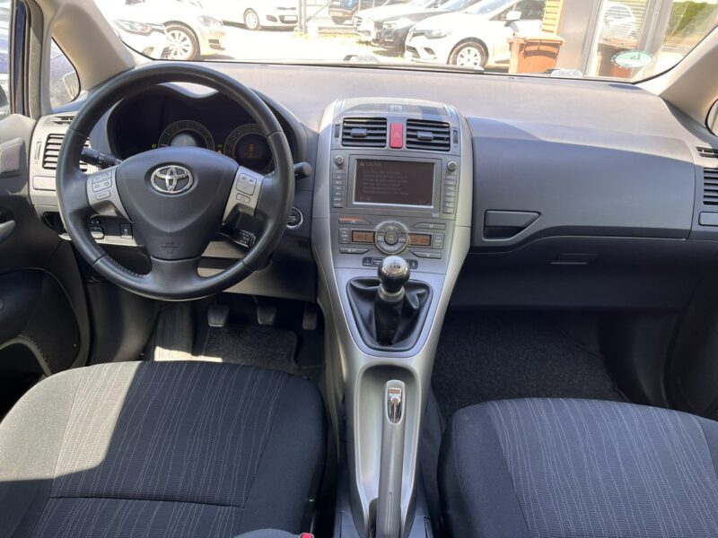 Toyota Auris 1.6 Xenon Climatronic Alu Tempomat El szyby Stan BDB BEzwypadk Opłacon I (2006-2012)