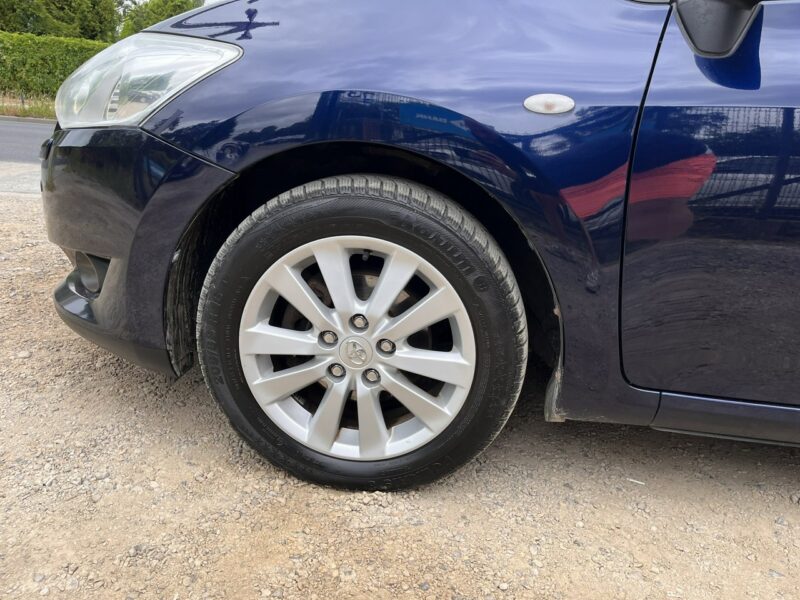 Toyota Auris 1.6 Xenon Climatronic Alu Tempomat El szyby Stan BDB BEzwypadk Opłacon I (2006-2012)