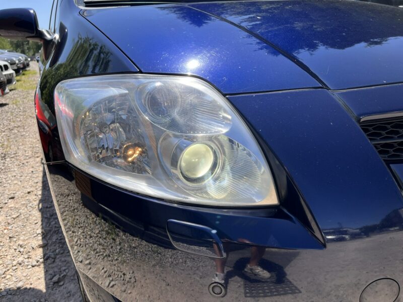Toyota Auris 1.6 Xenon Climatronic Alu Tempomat El szyby Stan BDB BEzwypadk Opłacon I (2006-2012)