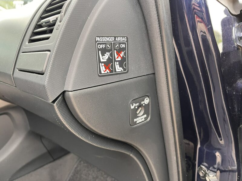 Toyota Auris 1.6 Xenon Climatronic Alu Tempomat El szyby Stan BDB BEzwypadk Opłacon I (2006-2012)