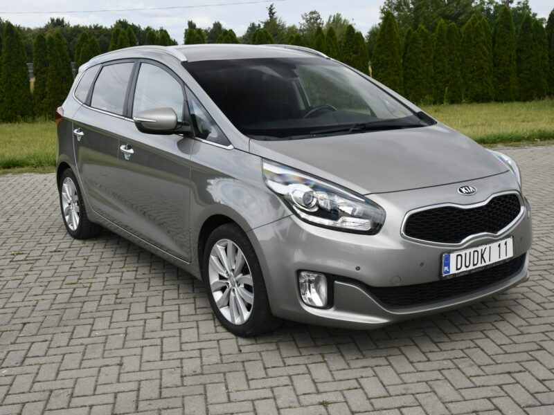 Kia Carens 1,7crdi DUDKI11 Kam.Cof.Navigacja. 7 Foteli. Tempomat.Ledy.OKAZJA IV (2013-)