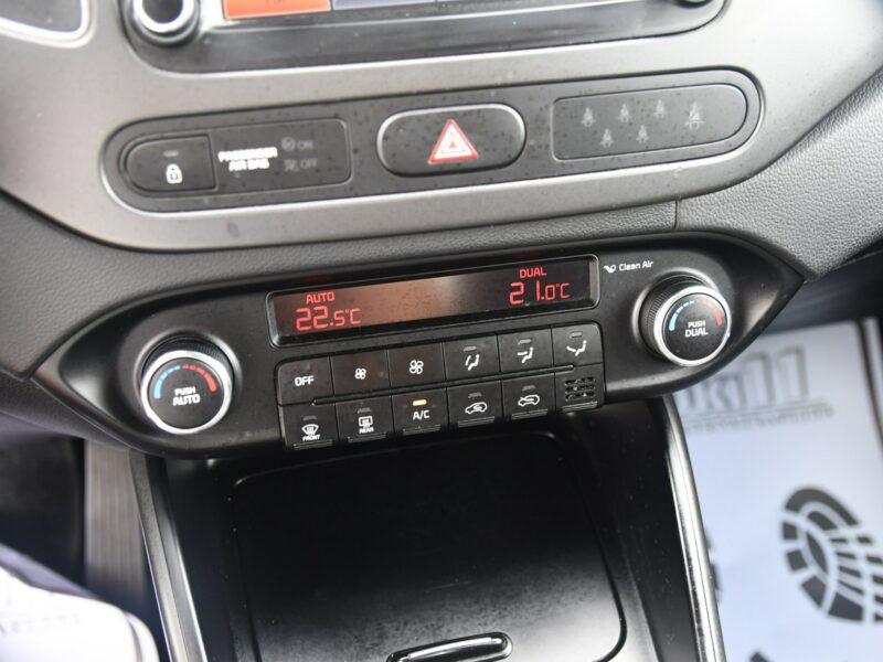 Kia Carens 1,7crdi DUDKI11 Kam.Cof.Navigacja. 7 Foteli. Tempomat.Ledy.OKAZJA IV (2013-)