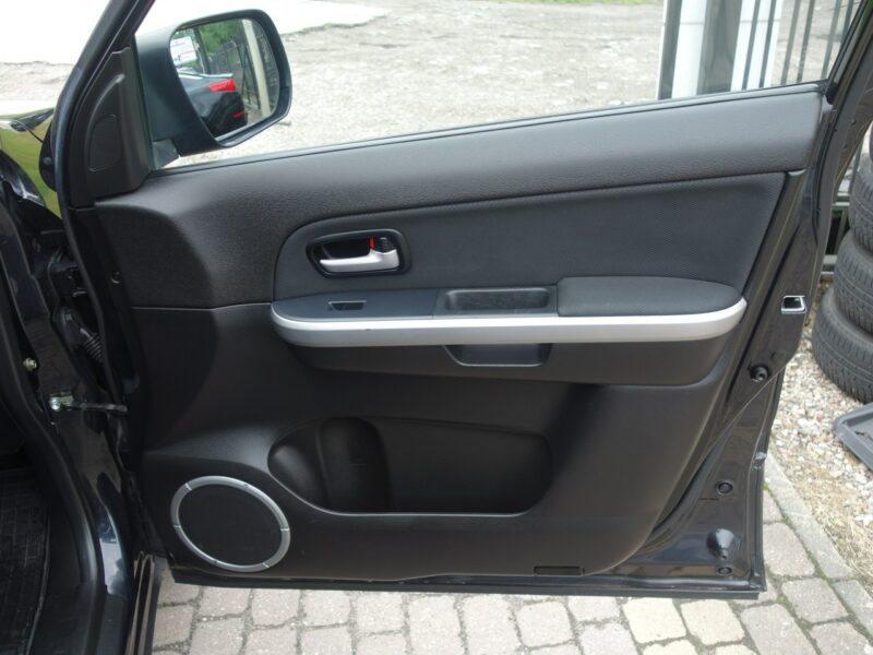 Suzuki Grand Vitara Suzuki Grand Vitara 2007 2.0 benzyna-GAZ 4x4 180tyś przebiegu II (2005-2015)