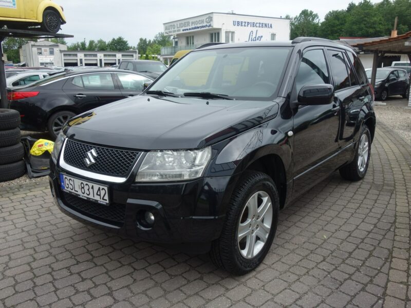Suzuki Grand Vitara Suzuki Grand Vitara 2007 2.0 benzyna-GAZ 4x4 180tyś przebiegu II (2005-2015)