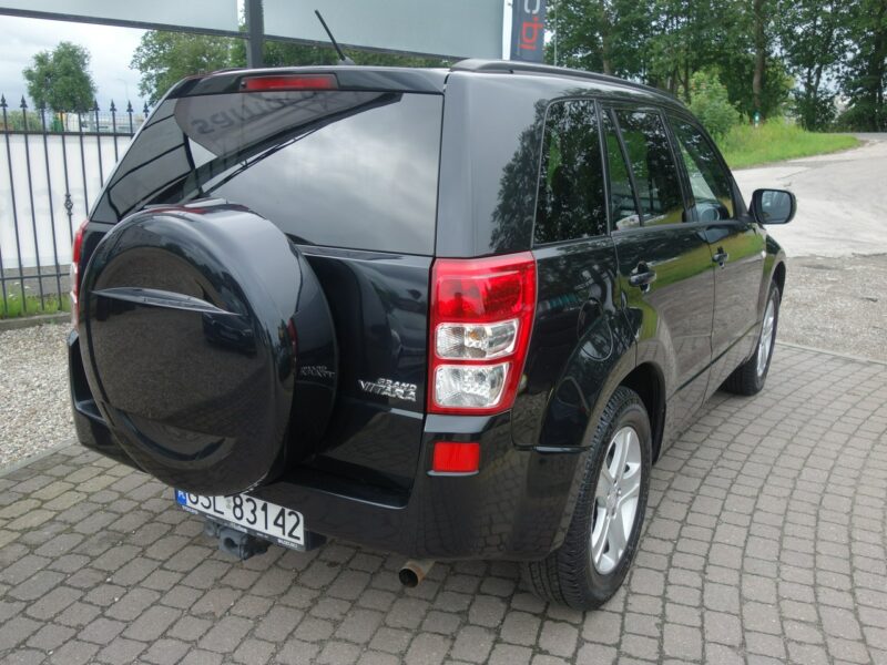 Suzuki Grand Vitara Suzuki Grand Vitara 2007 2.0 benzyna-GAZ 4x4 180tyś przebiegu II (2005-2015)