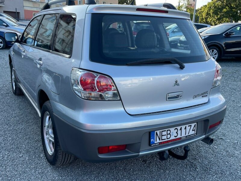 Mitsubishi Outlander 2.0 Benzyna 4x4 Zarejestrowany Ubezpieczony I (2001-2006)