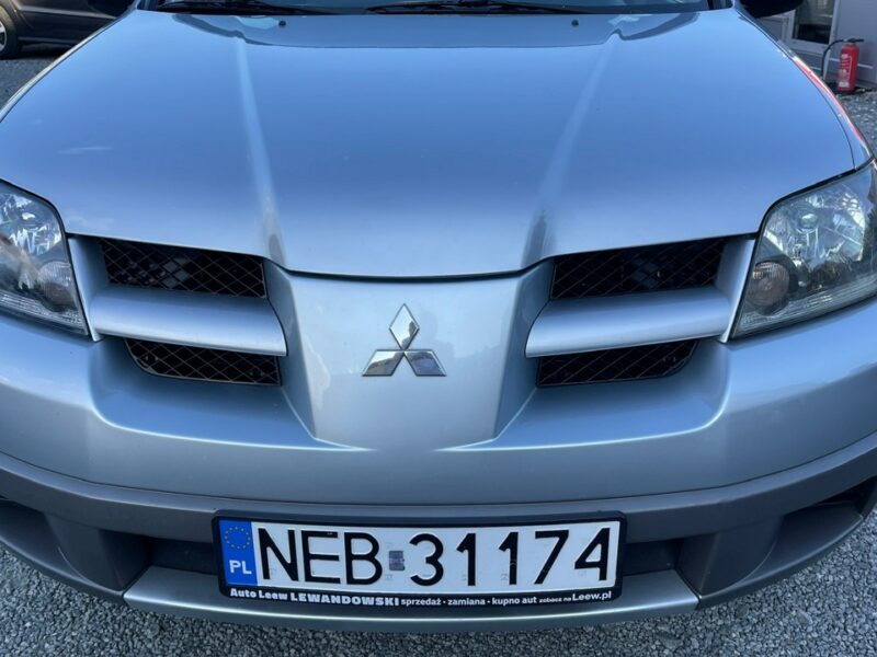 Mitsubishi Outlander 2.0 Benzyna 4x4 Zarejestrowany Ubezpieczony I (2001-2006)