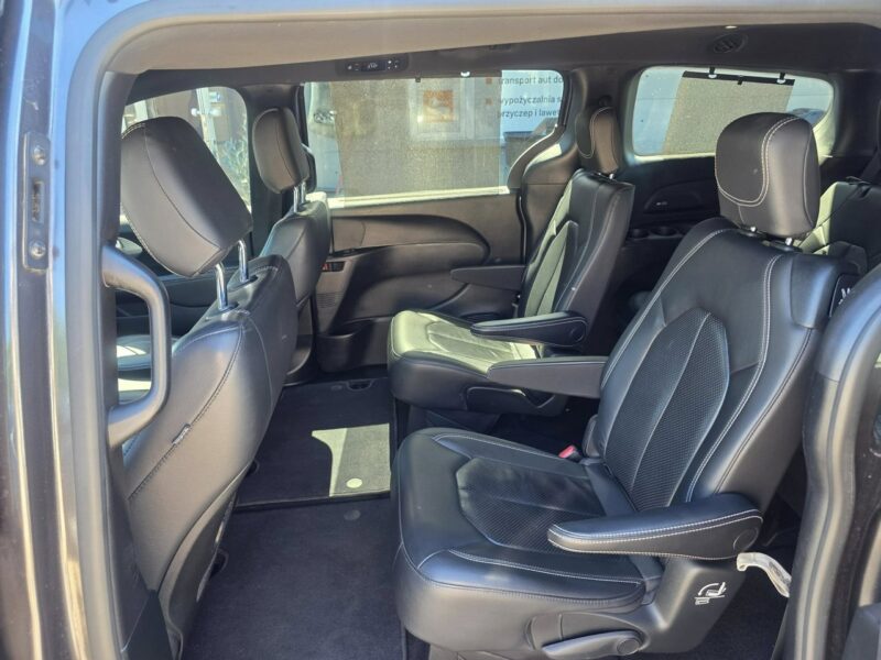 Chrysler Pacifica 3.6 Ben + LPG, 4x4, Radar, Kamery 360, Bluetooth, Skóra, El. Drzwi