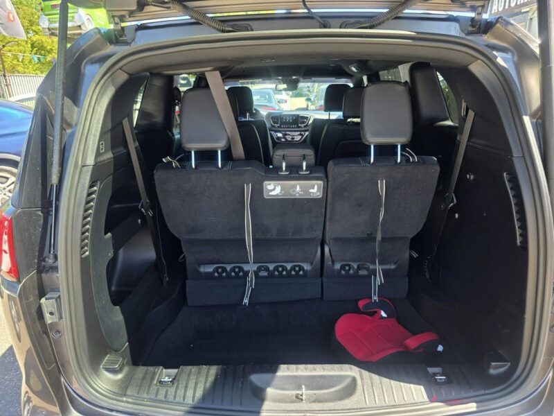 Chrysler Pacifica 3.6 Ben + LPG, 4x4, Radar, Kamery 360, Bluetooth, Skóra, El. Drzwi