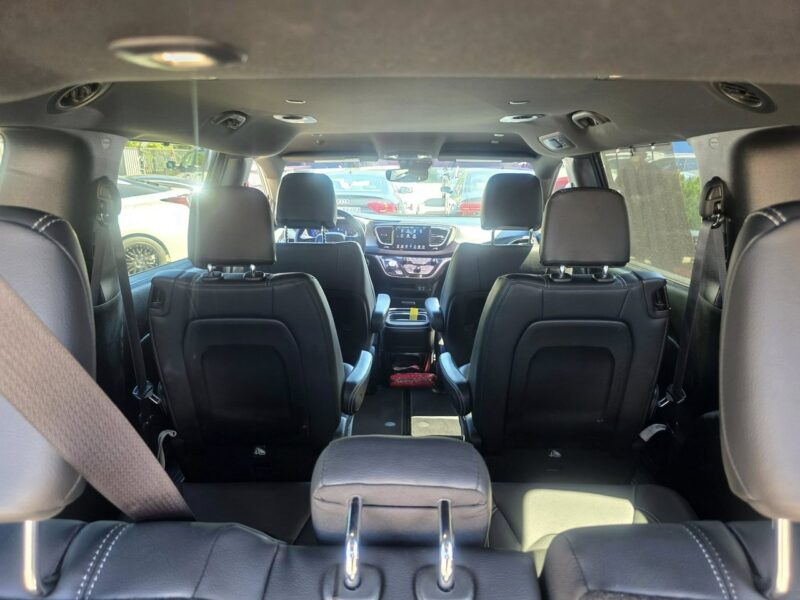 Chrysler Pacifica 3.6 Ben + LPG, 4x4, Radar, Kamery 360, Bluetooth, Skóra, El. Drzwi