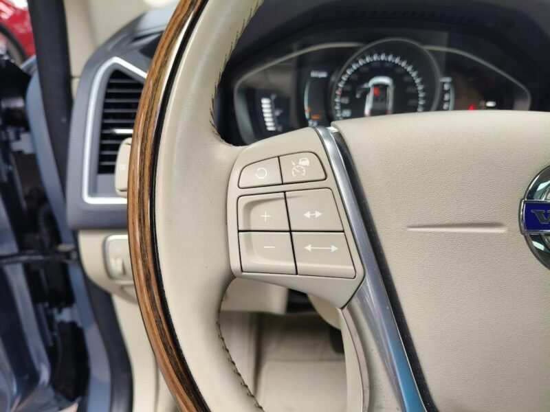 Volvo XC 60 2.0 150KM Summum Automat, Skóra, Navi, Kamera, El.Klapa,Bliss,Panorama I (2008-2017)