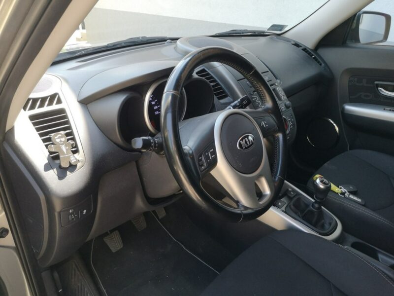 Kia Soul 1.6 CRDI 128 KM Klimatr Kamera Alu Ledy Parktronik Isofix Gwarancja I (2009-2014)