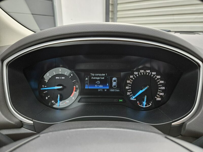 Ford Mondeo 2.0 TDCi 150KM manual BEZWYPADEK zadbany BDB STAN Mk5 (2014-)
