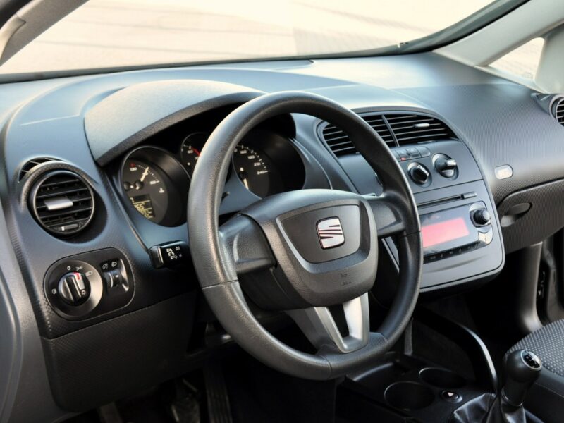 Seat Altea XL 1.6MPI(102KM)*Lift*Klimatyzacja*Welur*I Właściciel*Reling"ASO Seat